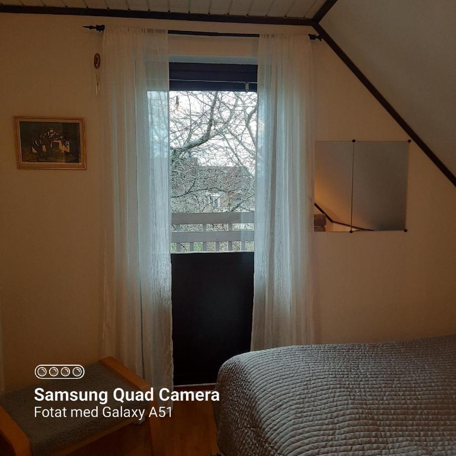 Naturnaera Dubbelrum B&B I Uppsala Ramstalund Esterno foto