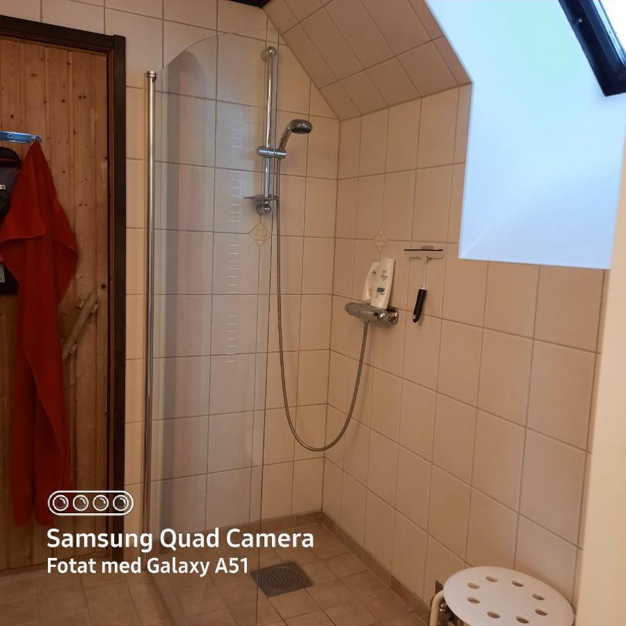 Naturnaera Dubbelrum B&B I Uppsala Ramstalund Esterno foto