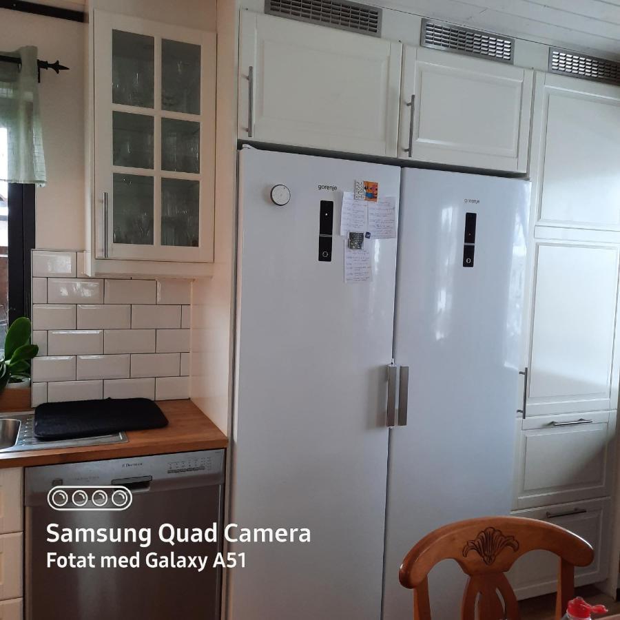 Naturnaera Dubbelrum B&B I Uppsala Ramstalund Esterno foto