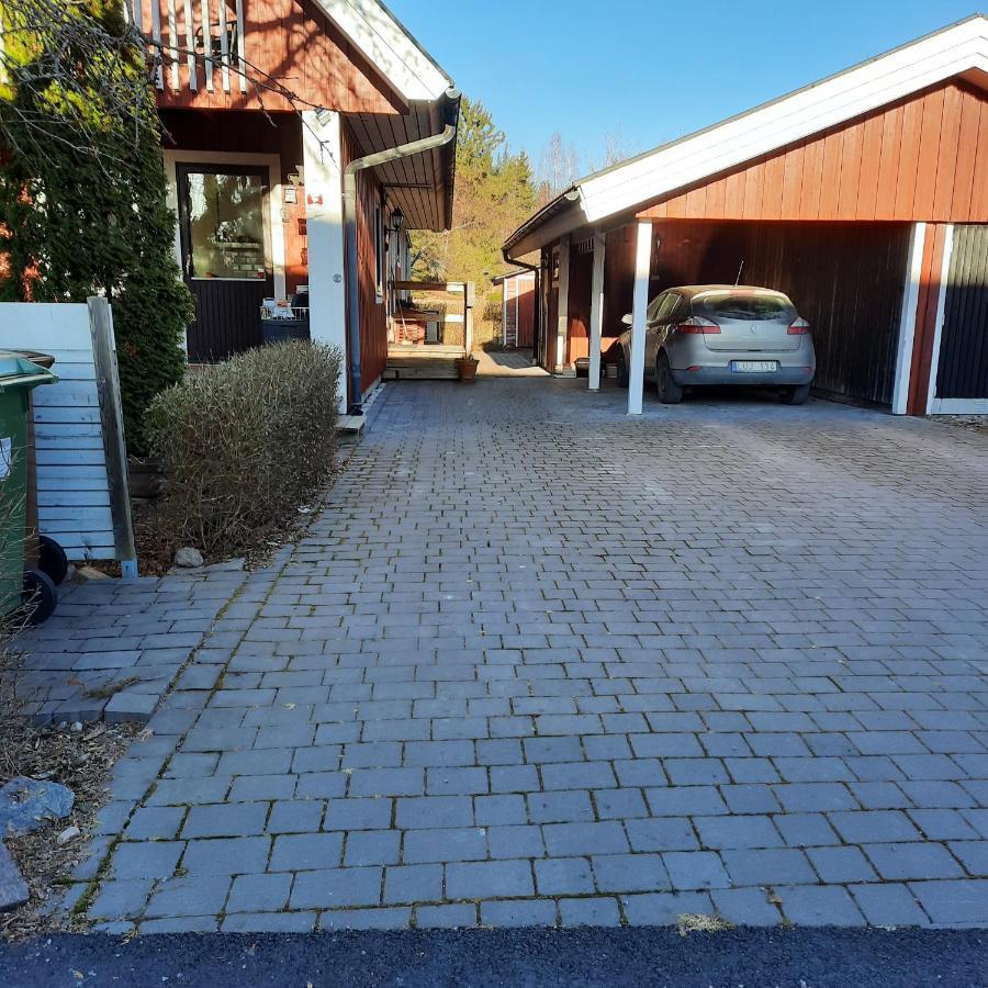 Naturnaera Dubbelrum B&B I Uppsala Ramstalund Esterno foto